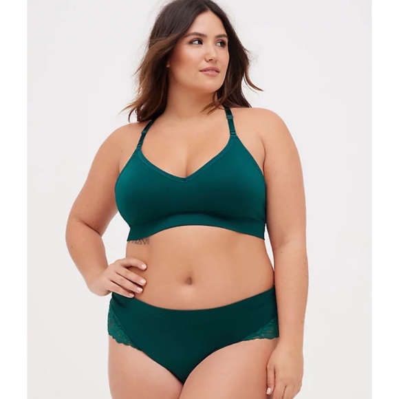 NWT TORRID Lightly Padded Racerback Bralette - Seamless Flirt Green - Picture 2 of 9